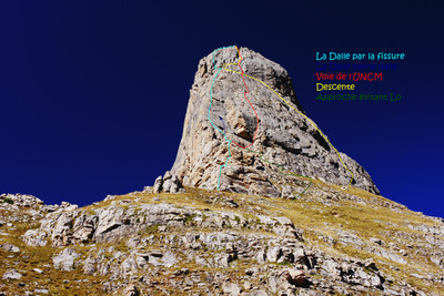 Roche Robert - Voies classiques de la face SE Roche Robert - Voies classiques de la face SE