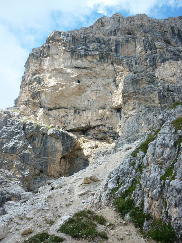 Approche Galeria Lagazuoi