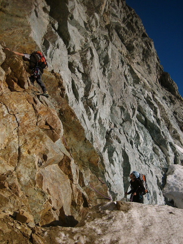 Loïc dans le couloir montant à la brèche