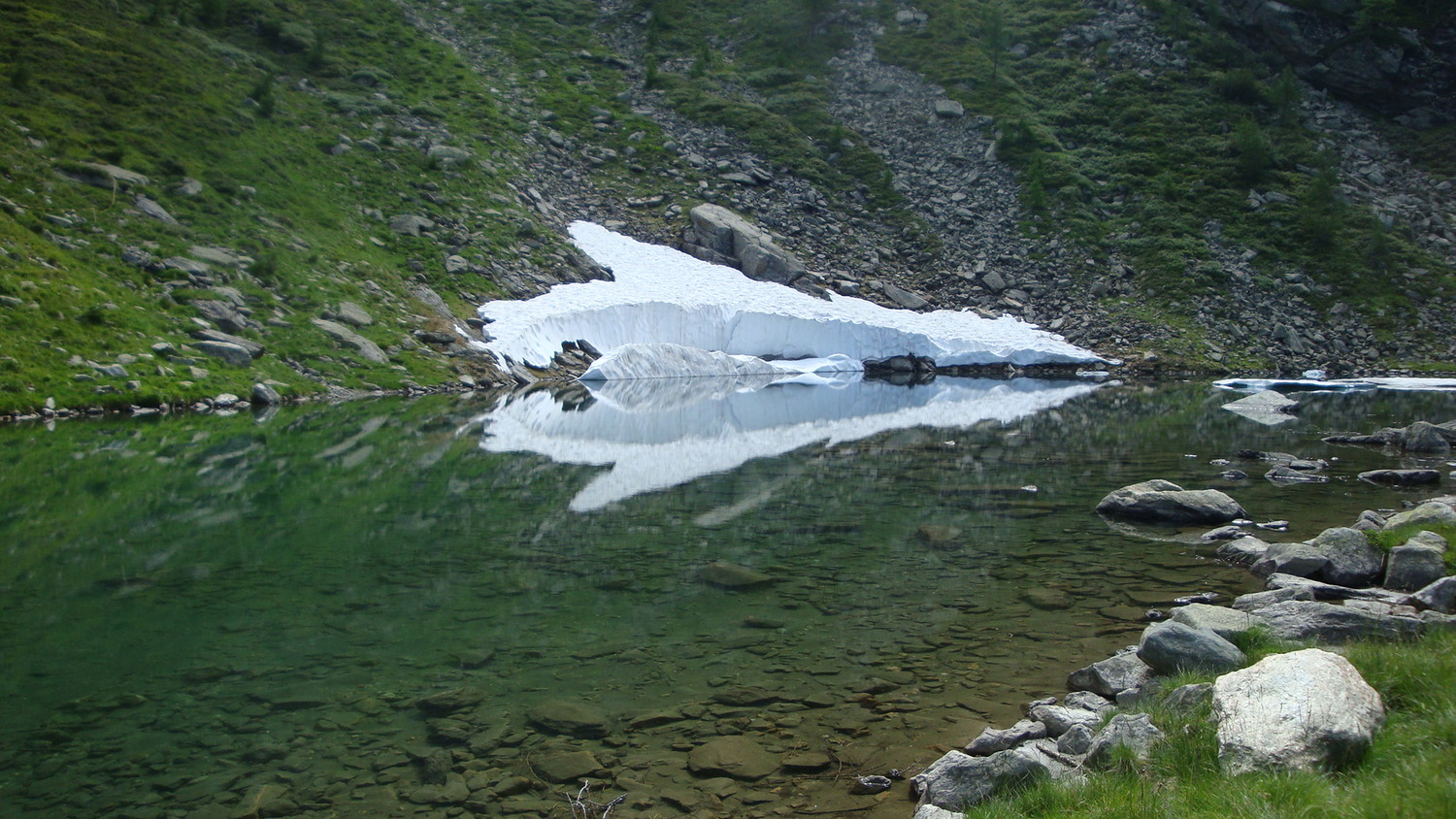 Lac Alpa Gelu