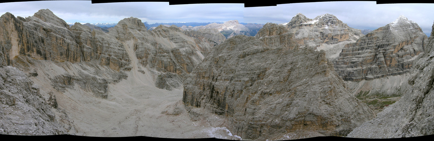 Cirque de Fanis : Panorama nord de la via Tomaselli