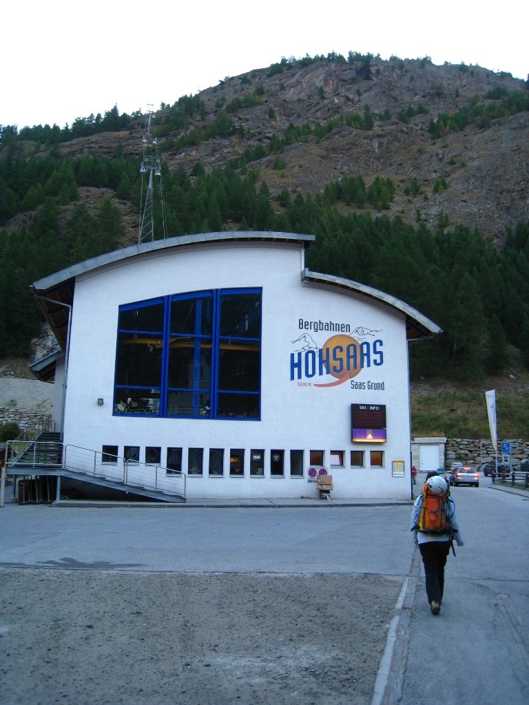 Départ du télécabine du Hohsaas (Saas-grund)