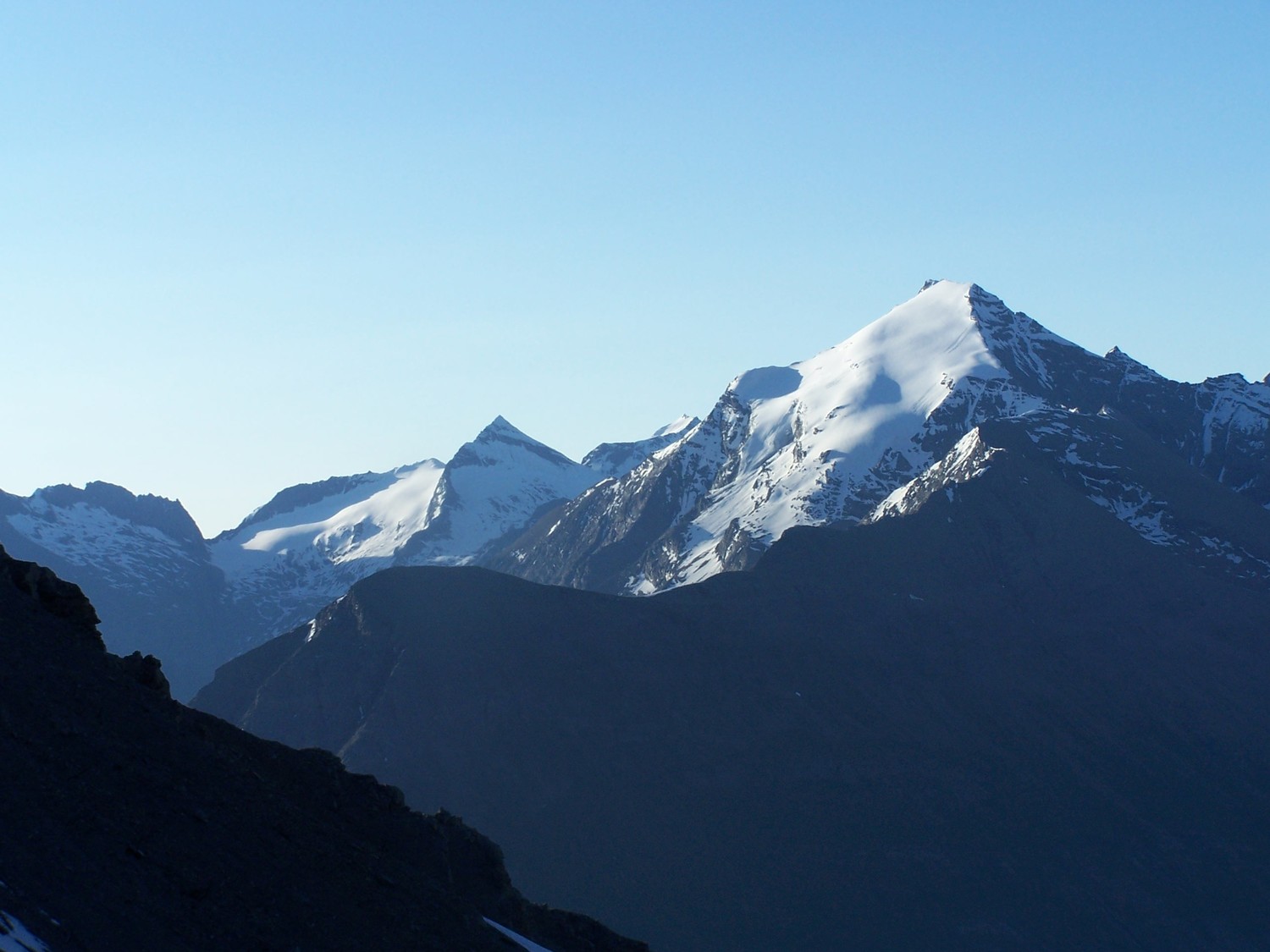 Charbonnel, l'Ouille d'Arberon et Arnès vus du col de Vallonbrun