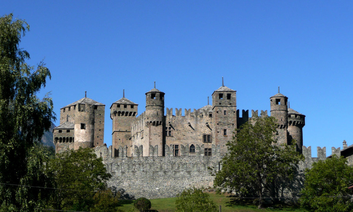 Chateau de Fénis