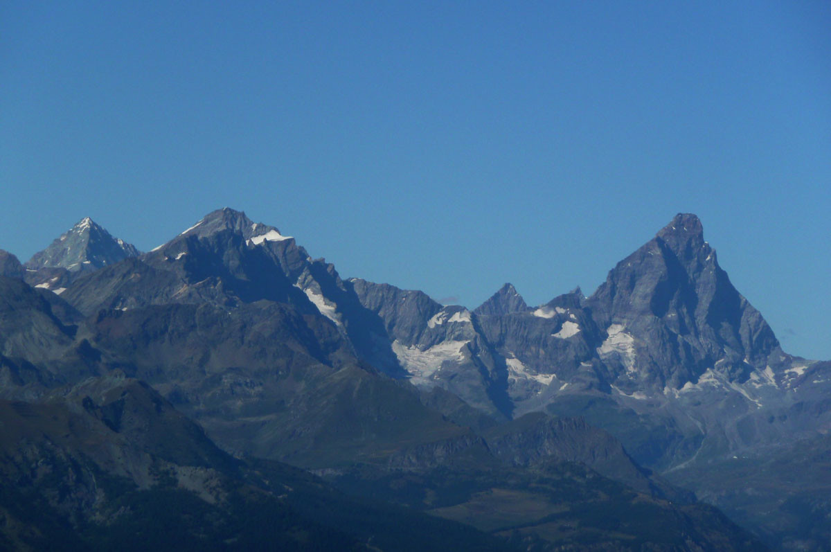 Dent Blanche, Dent d'Hérens et Cervin vus du Val Clavalité