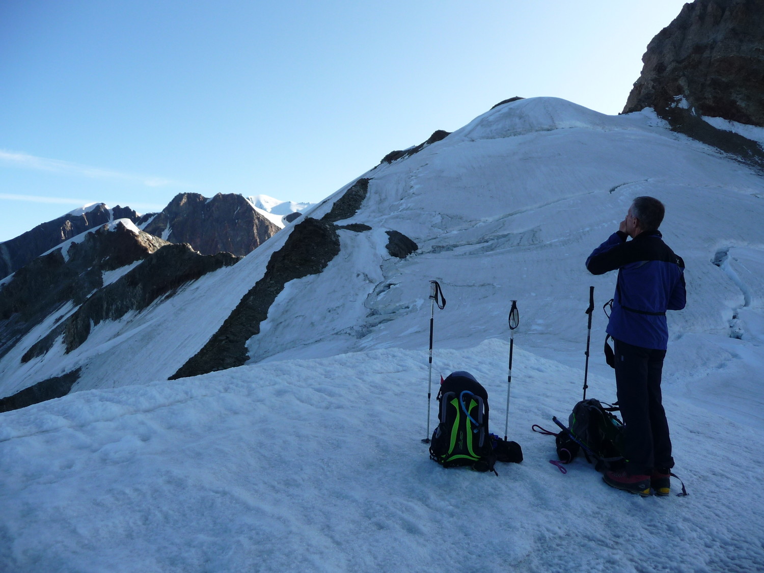 Le dôme de neige ont mais les crampons