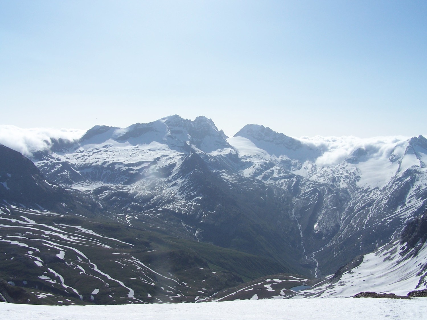 Les Lévana vues du col de l'ouille noire