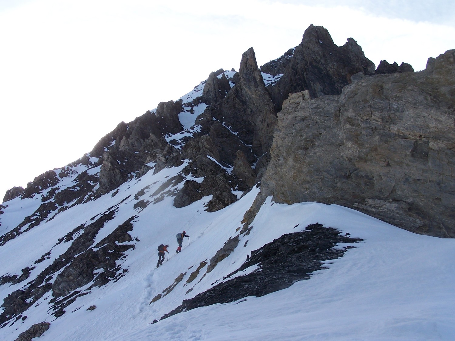 Depart de l'arête voie Normale de la Dent deuis le col de la Parachée