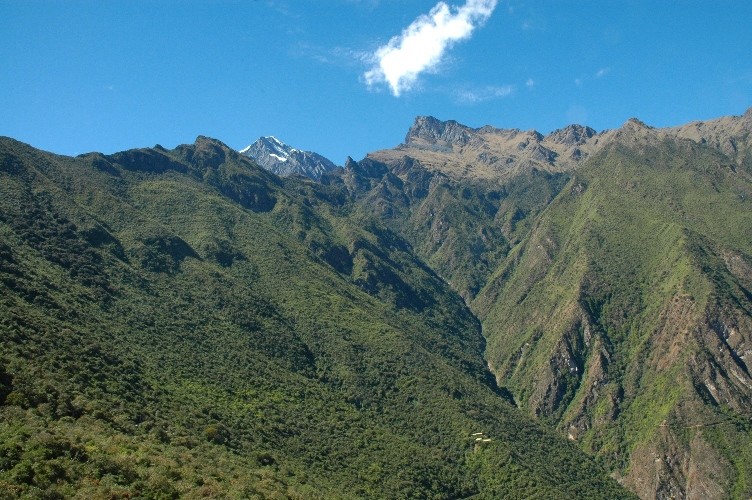 Vue sur la vallée de l'Apurimac