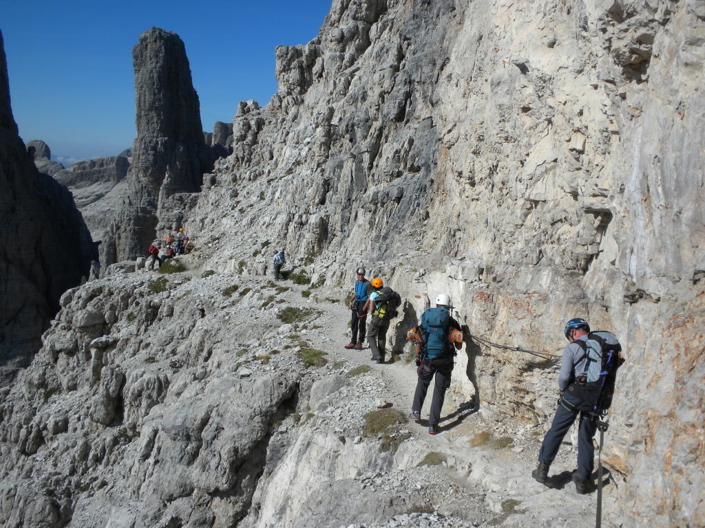 Via Bocchette Centrali, vue sur le Campanil basso