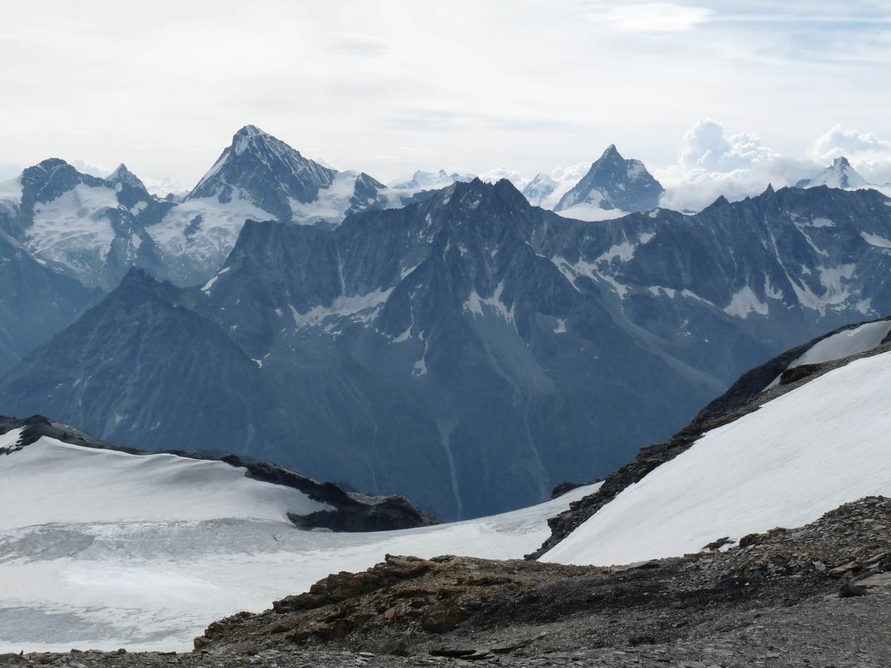 Dent Blanche et Cervin depuis la Pointe de Vouasson