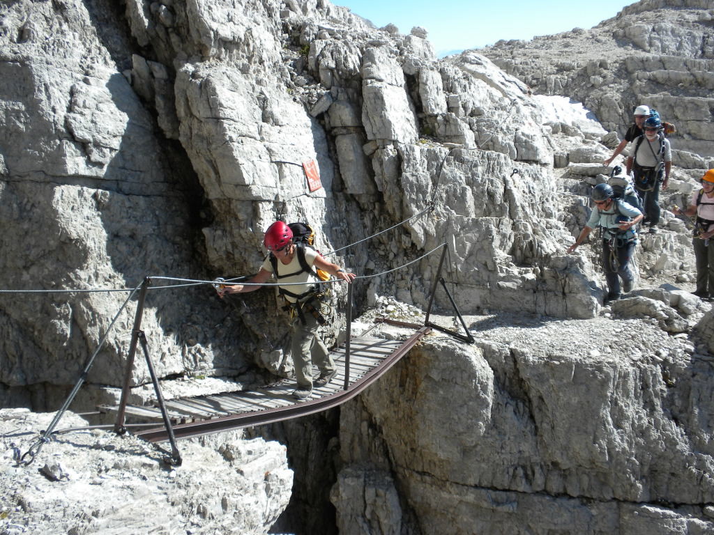 Le pont qui marque le début de la ferrata Brentari