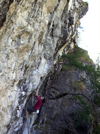 Vincent dans "Maudite draperie", 7c+