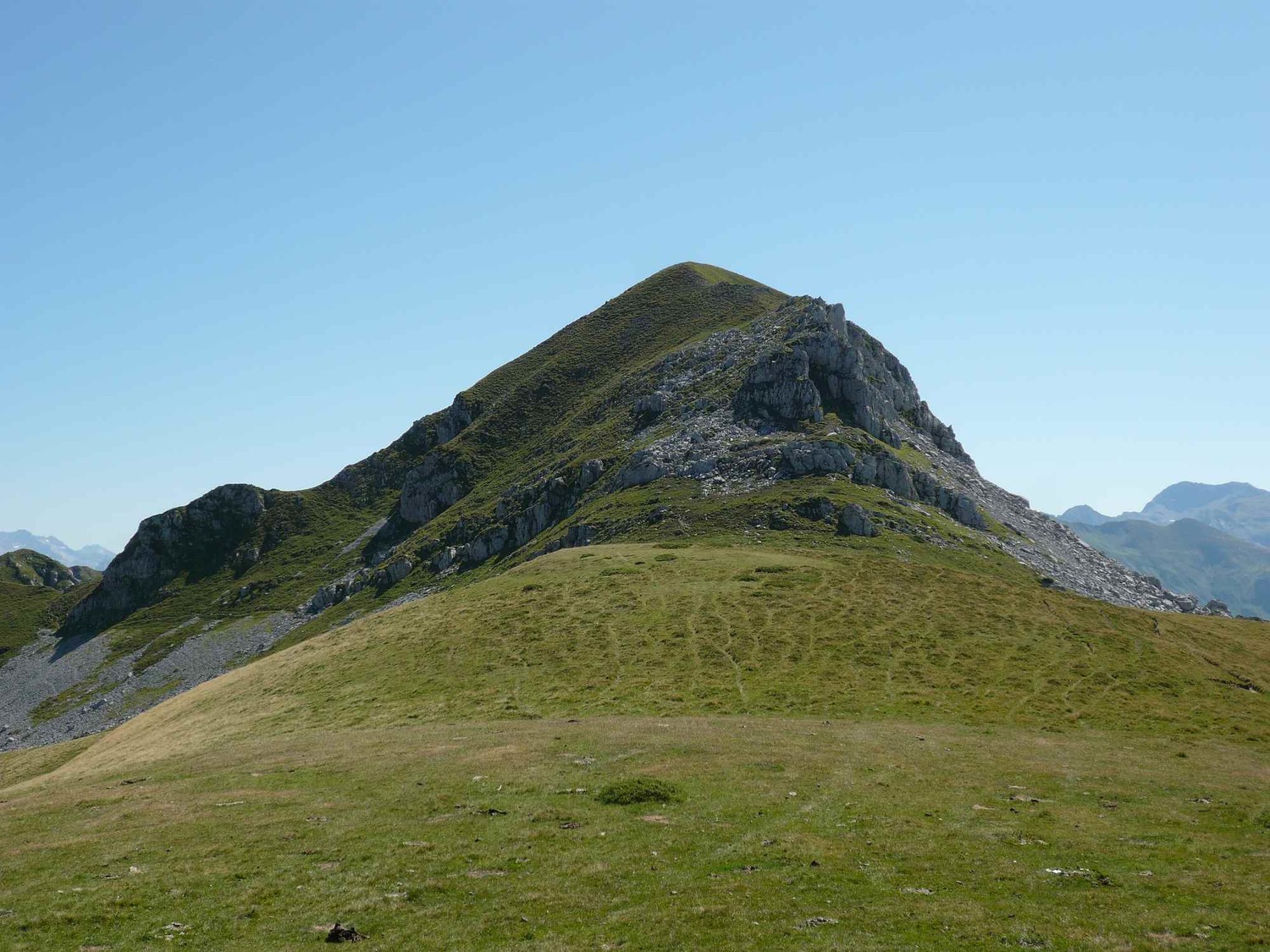 Mailh Massibé depuis col de Lansatté
