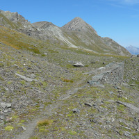 Mont Glacier au fond avec au premier plan une voie non pas romaine mais valdotaine