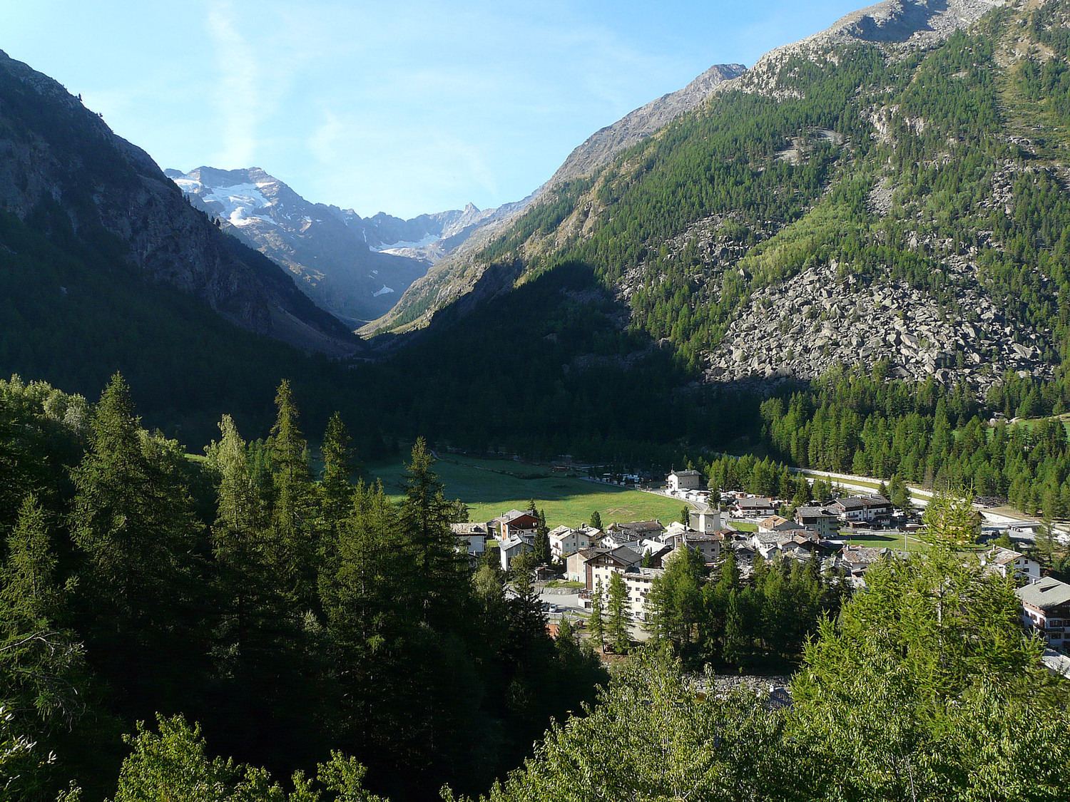 Lillaz (Cogne, val d'Aoste) en prolongement le vallon de Valeille