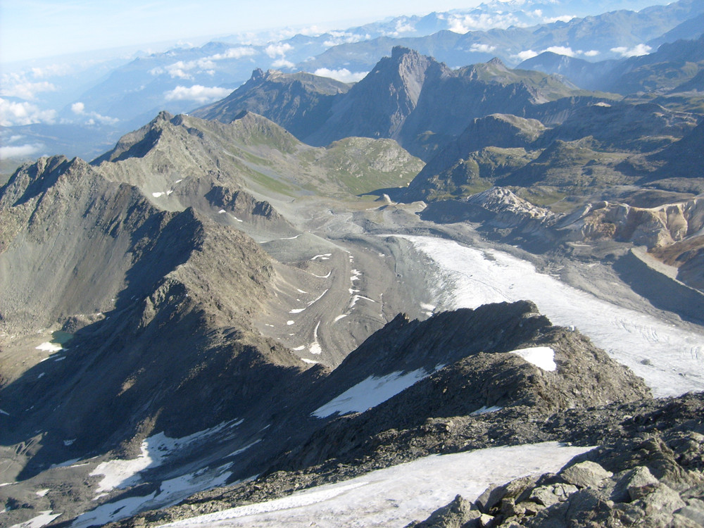 En Vanoise seul le glacier de Gébroulaz à encore une langue terminale, la voici!