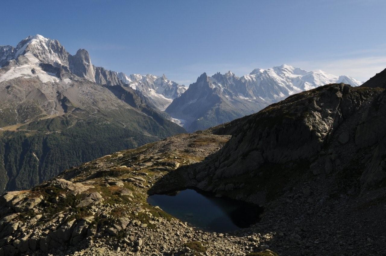 M-B et Aig Verte depuis le lac de la Remuaz
