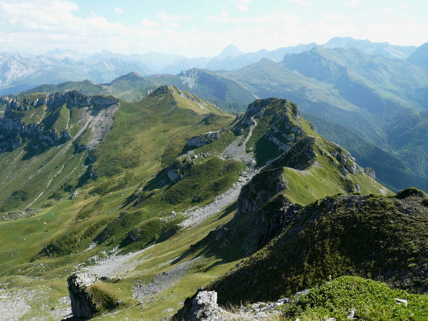 Crête du pic Montagnon au Mailh Arrédoume