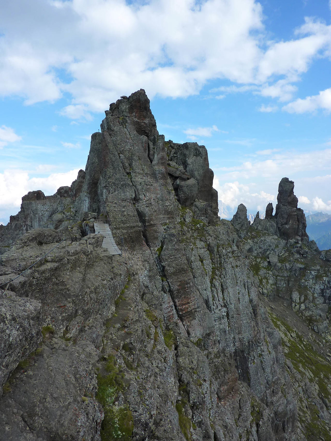 Arete et passerelle