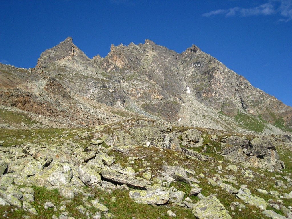 La Couronne de Bréona (depuis le versant E, val de Moiry)
