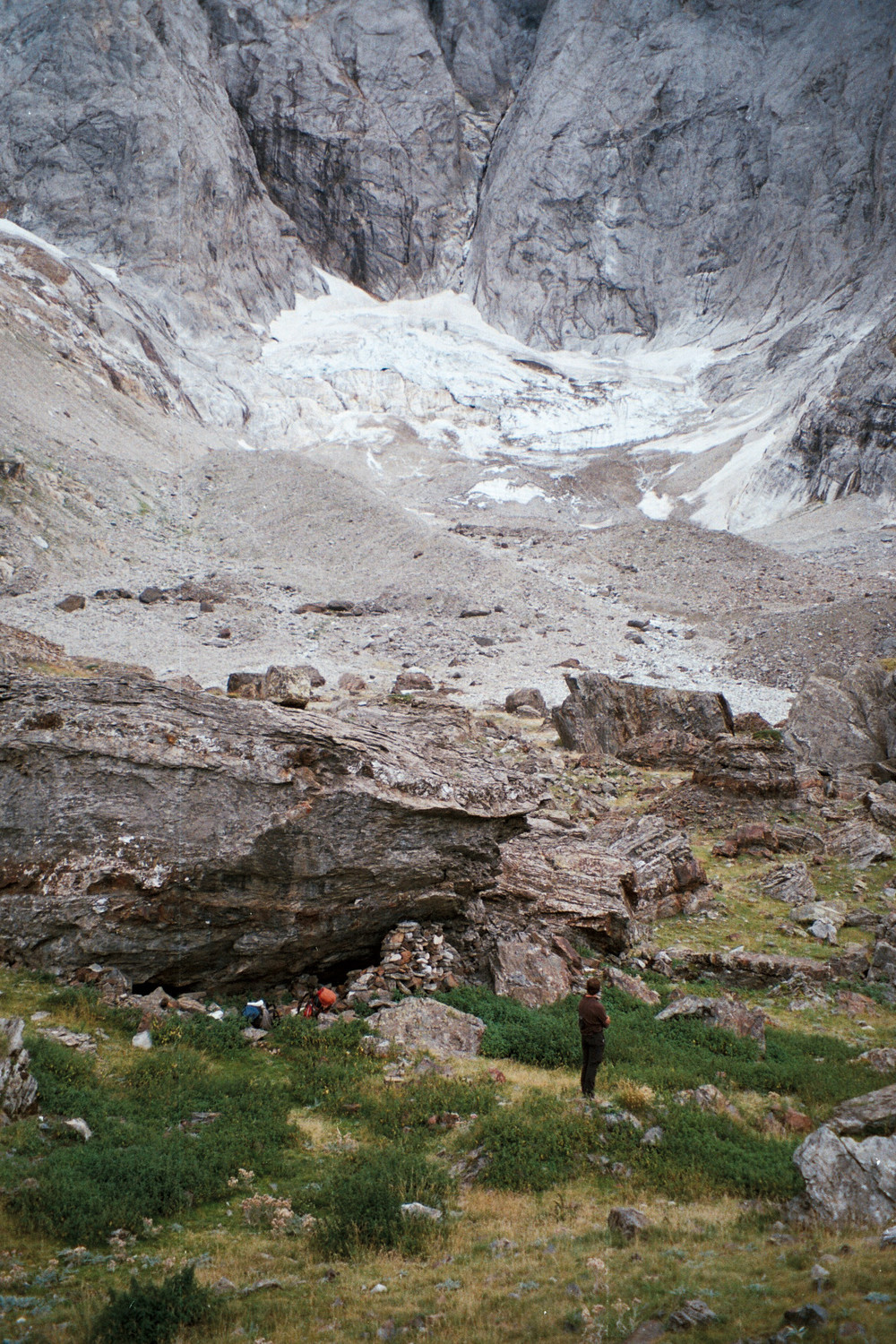 Bivouac (villa Meillon) et glacier des Oulettes