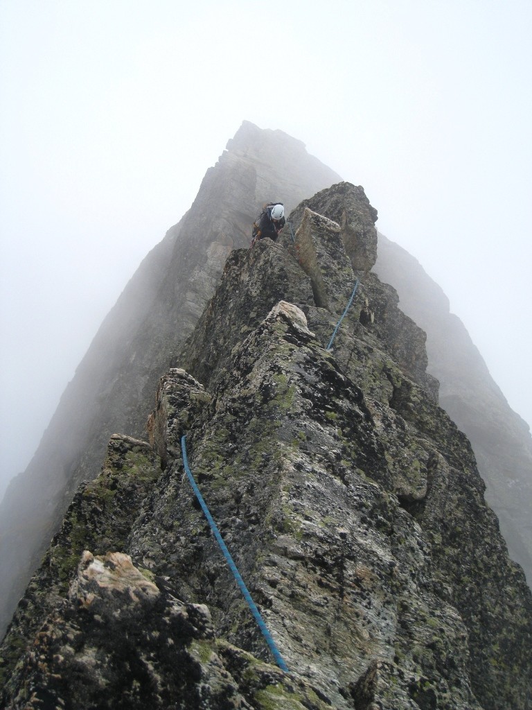 Sur le fil (à ne pas quitter) vers le col de Bréona