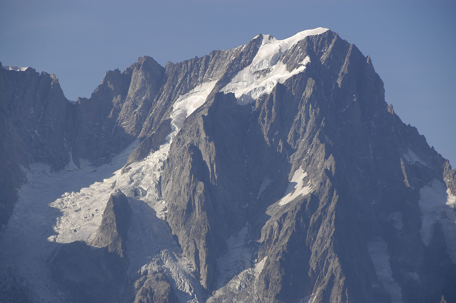 Grandes Jorasses vu du S.