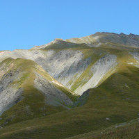 Crête des aiguilles des Angroniettes versant Belle Combe (Val Ferret )