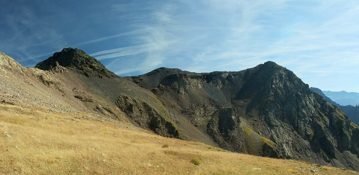 Cirque de schiste entre la Grande Lauzière et Tête Noire