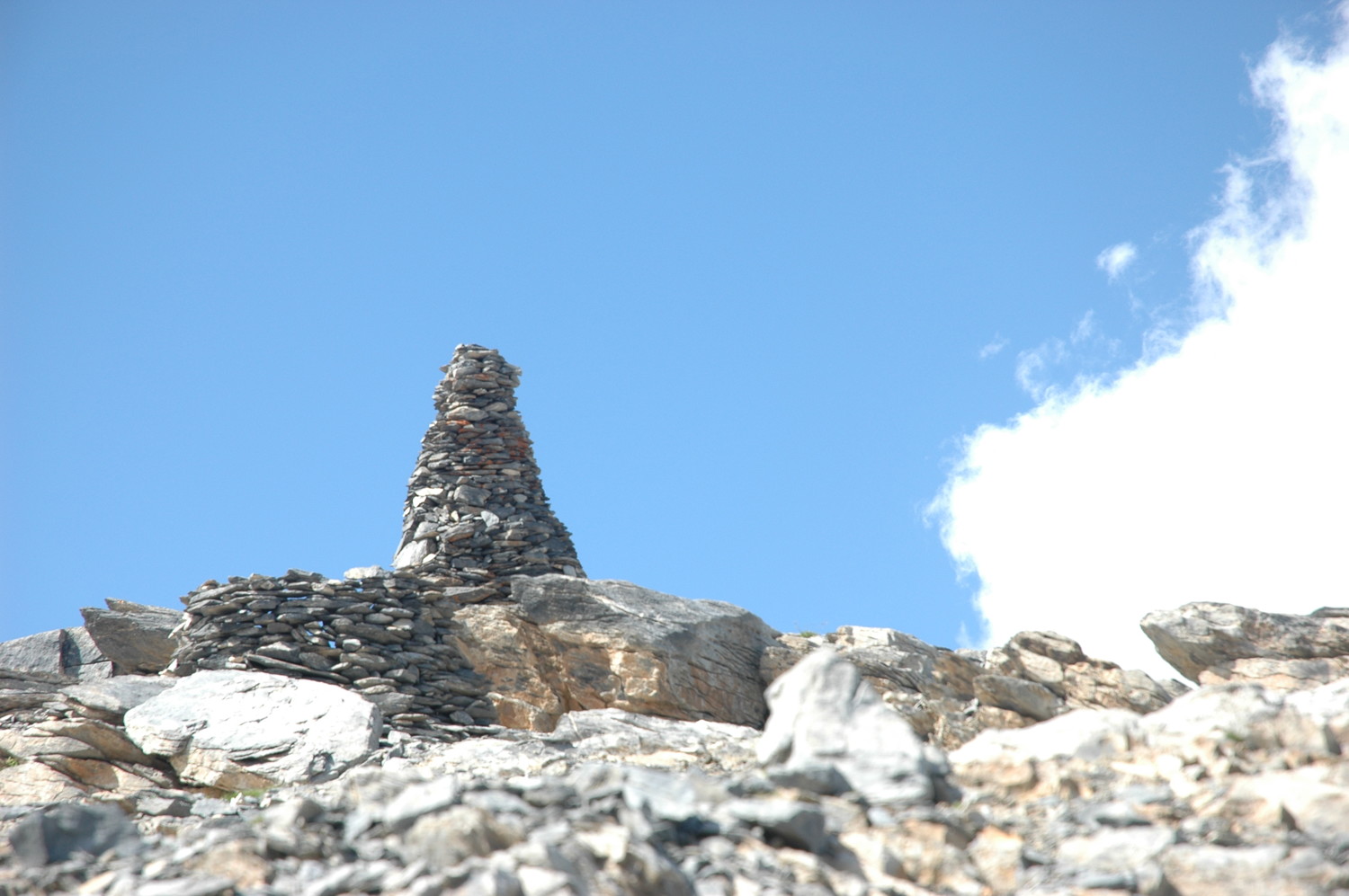 Le cairn sommital