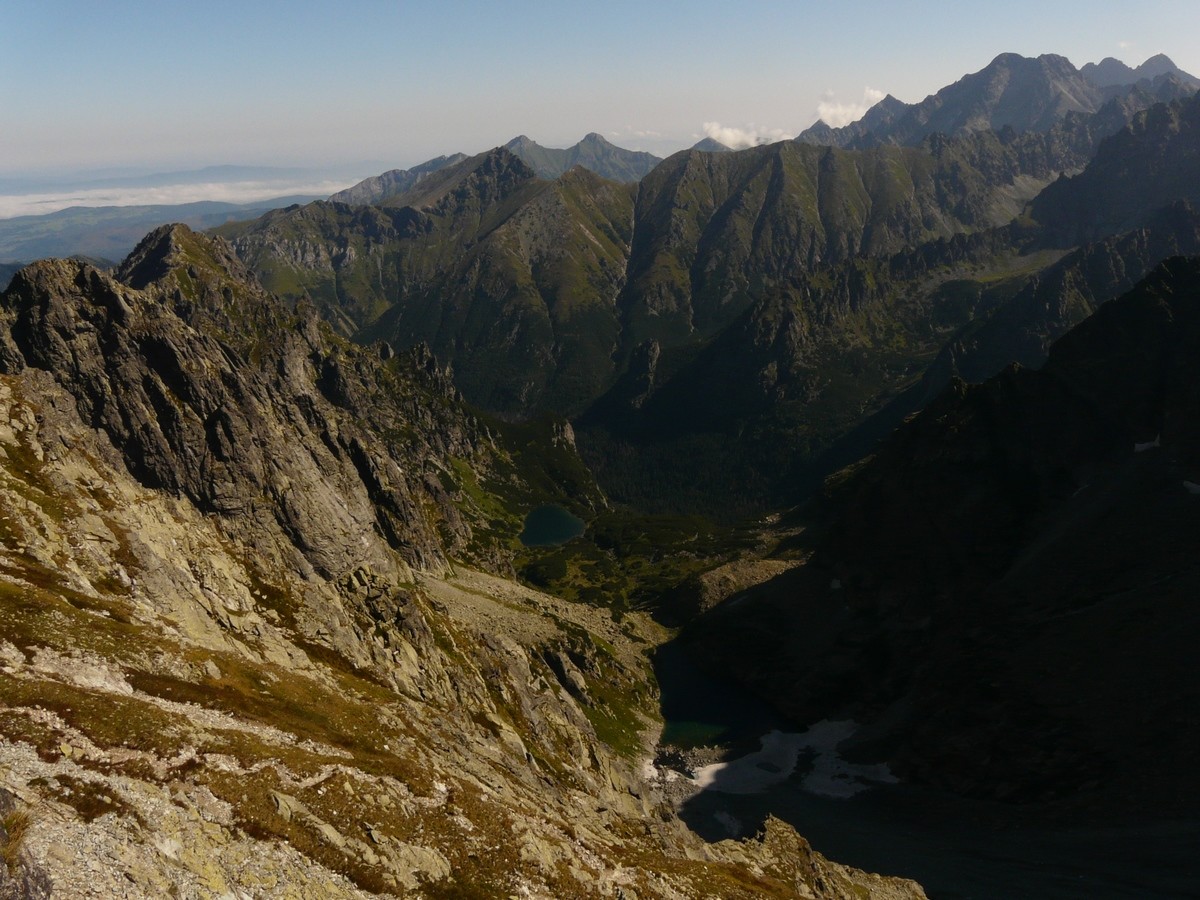 En montant au Rysy (lac versant E)
