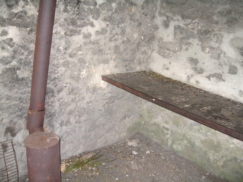 À l'intérieur de la baraque