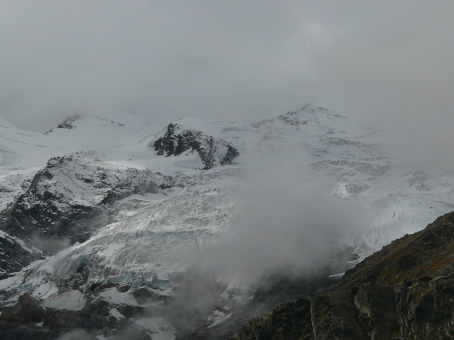 Le Grand Paradis se cache derrière le nuage (à droite), il faut se contenter de la crête de Gastaldi et du glacier de Tribolazione