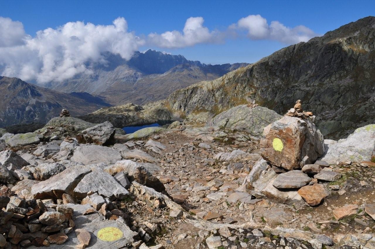 SOS ! Il est où le sentier pour le lac Cornu ??