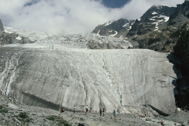 Langue terminale du glacier Blanc - juillet 1987