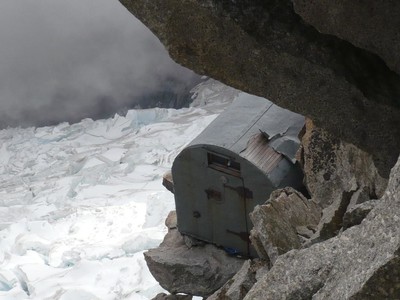 Bivouac Eccles (ancien) Bivouac Eccles (ancien)