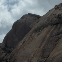Le monolithe de Savandurga (Inde)
