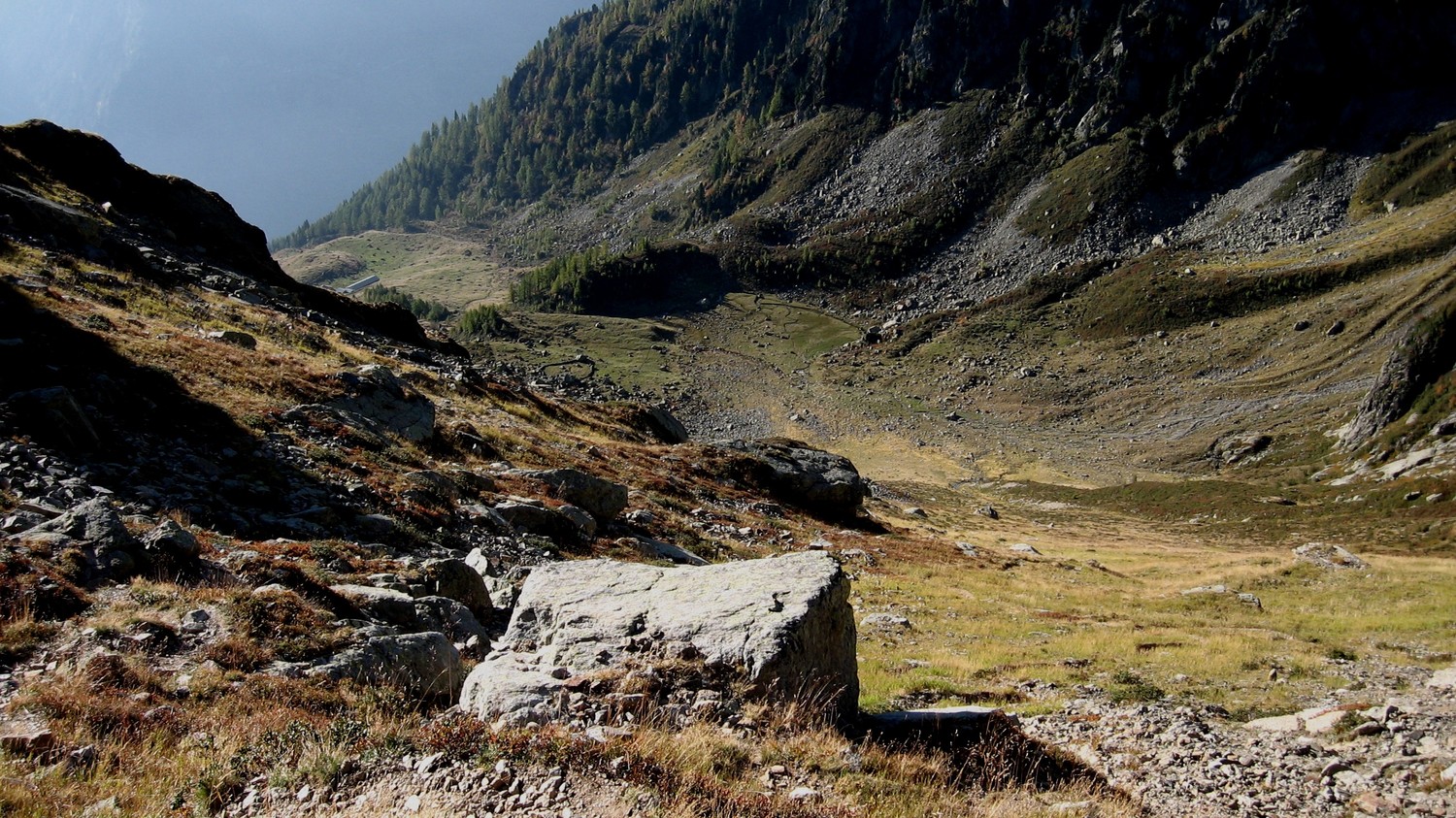 L'alpage de Fenestral lors de la montée au col.