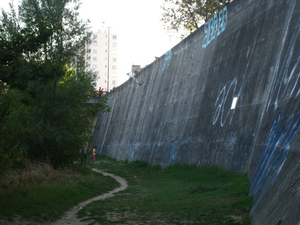 La "falaise" des Berges de la Garonne