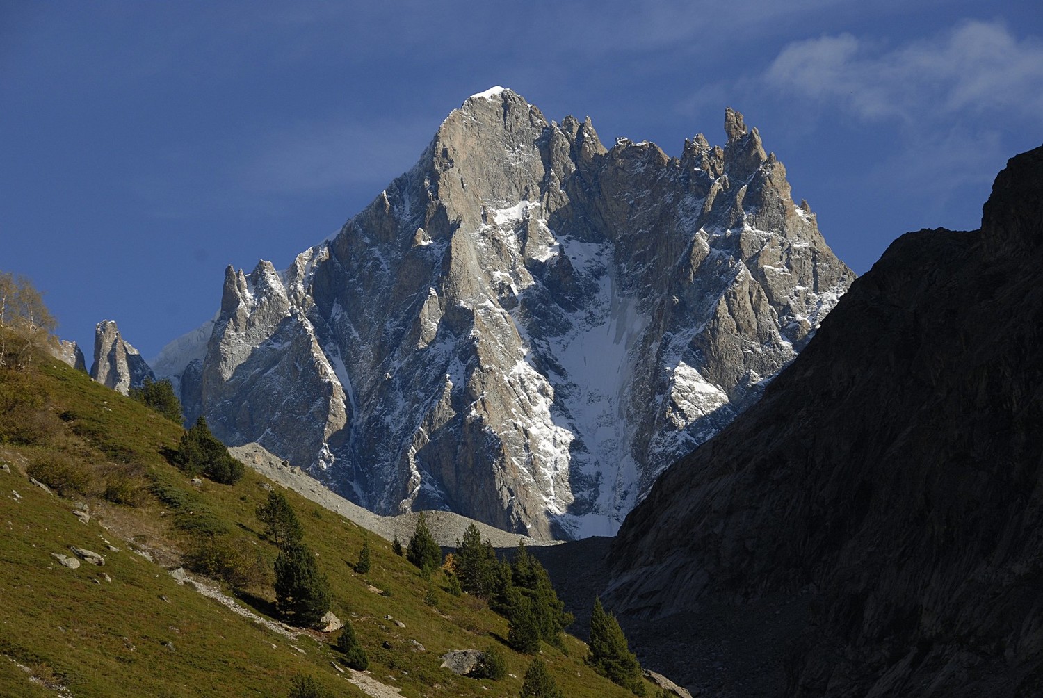 La face NW des Ecrins