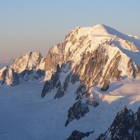 Lever de soleil sur le Mont Blanc - aiguille Verte