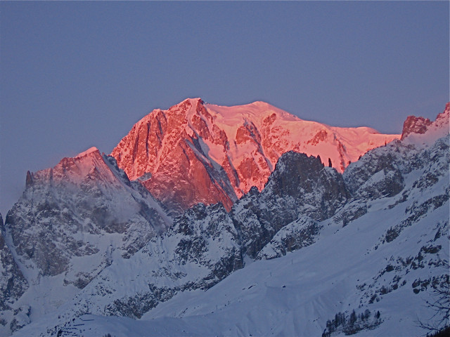 Lever de soleil sur le Mont-Blanc, Val Ferret, it