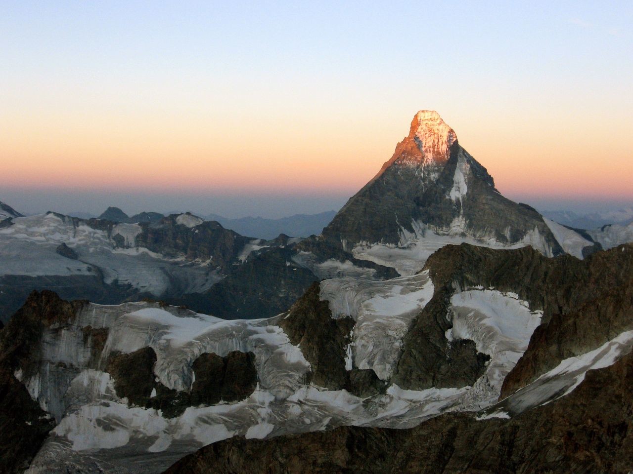 Matterhorn dawn from Zinalrothorn top