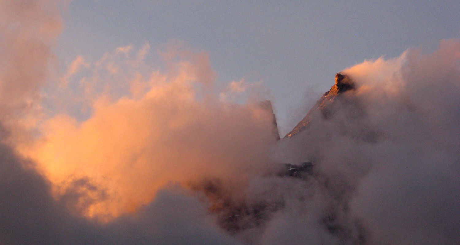 Coucher de soleil sur la Meije depuis le refuge du Châtelleret