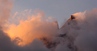 Coucher de soleil sur la Meije depuis le refuge du Châtelleret Coucher de soleil sur la Meije depuis le refuge du Châtelleret