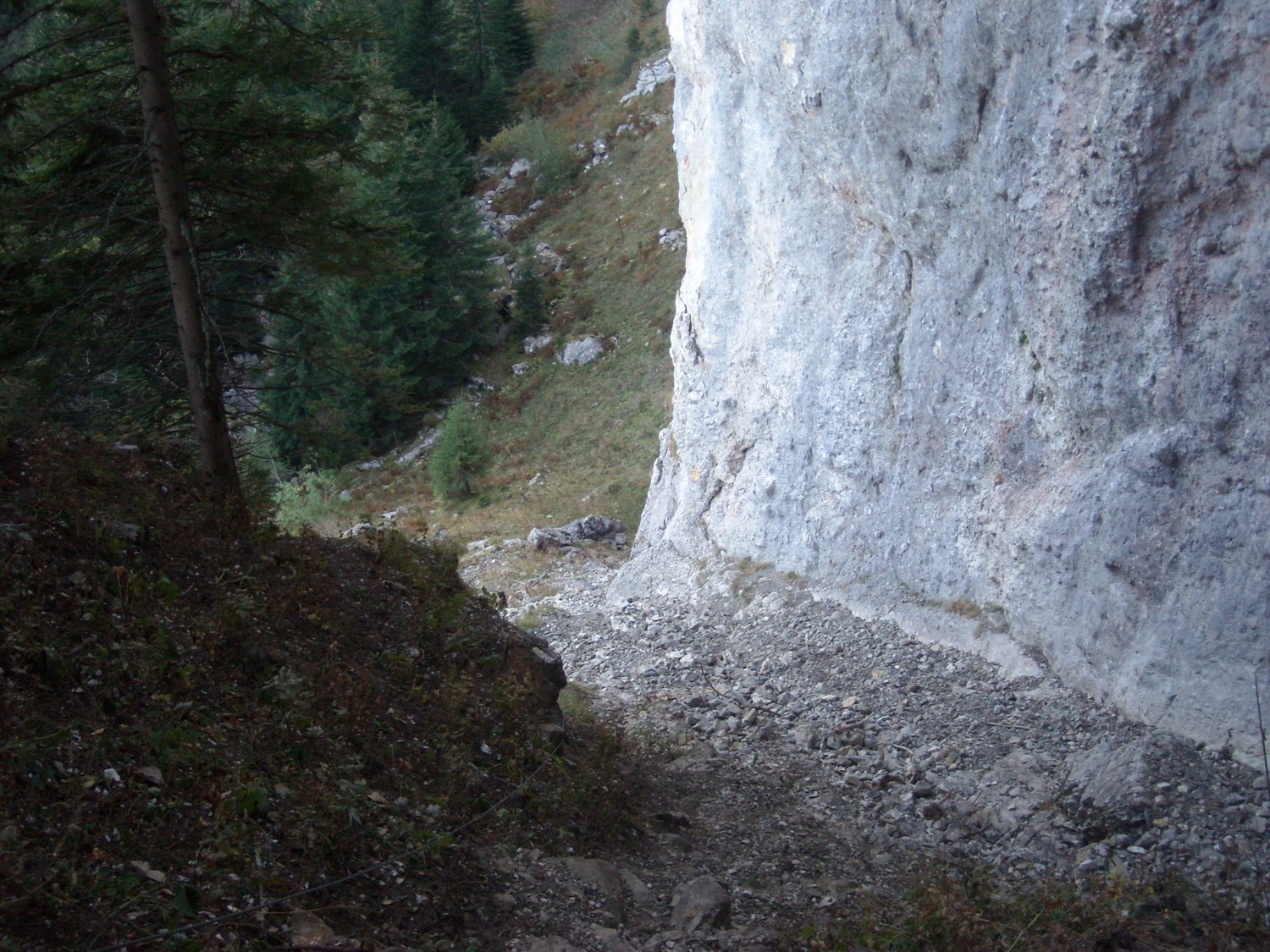 Dans le couloir/cheminée.