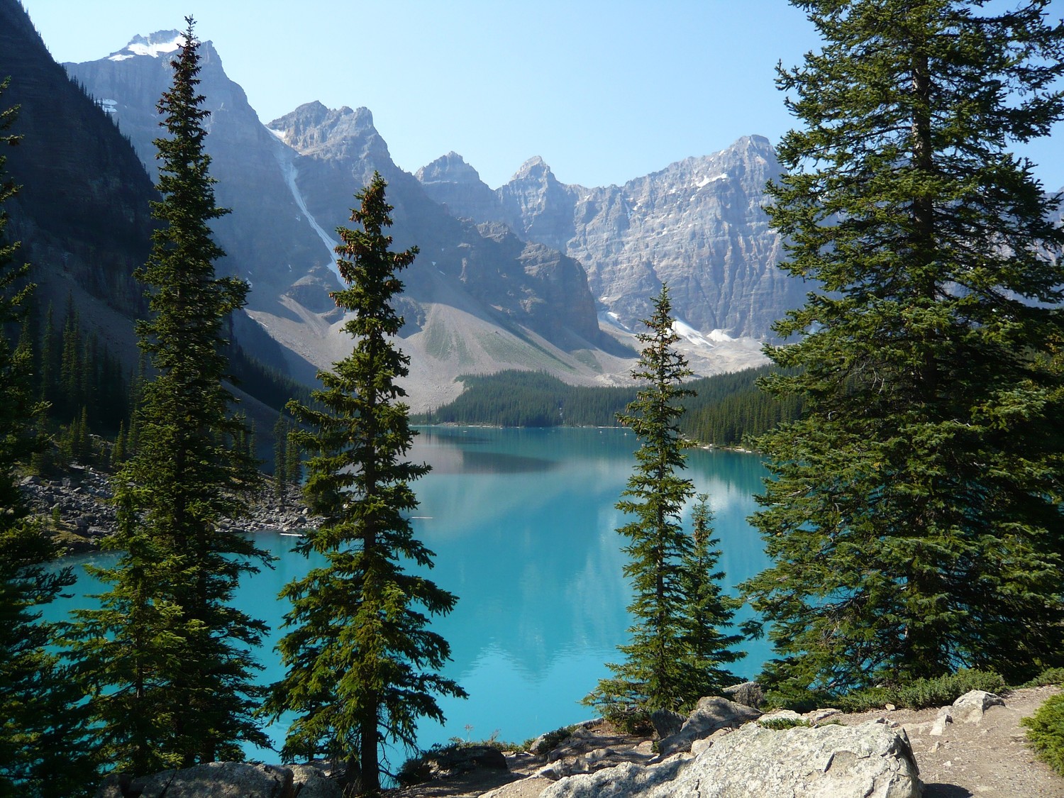 Moraine Lake (Banff National Park _ Alberta/Canada)