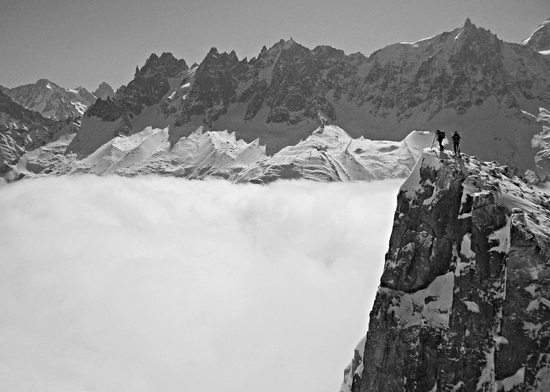 Massif du Mont Blanc et mer de nuages