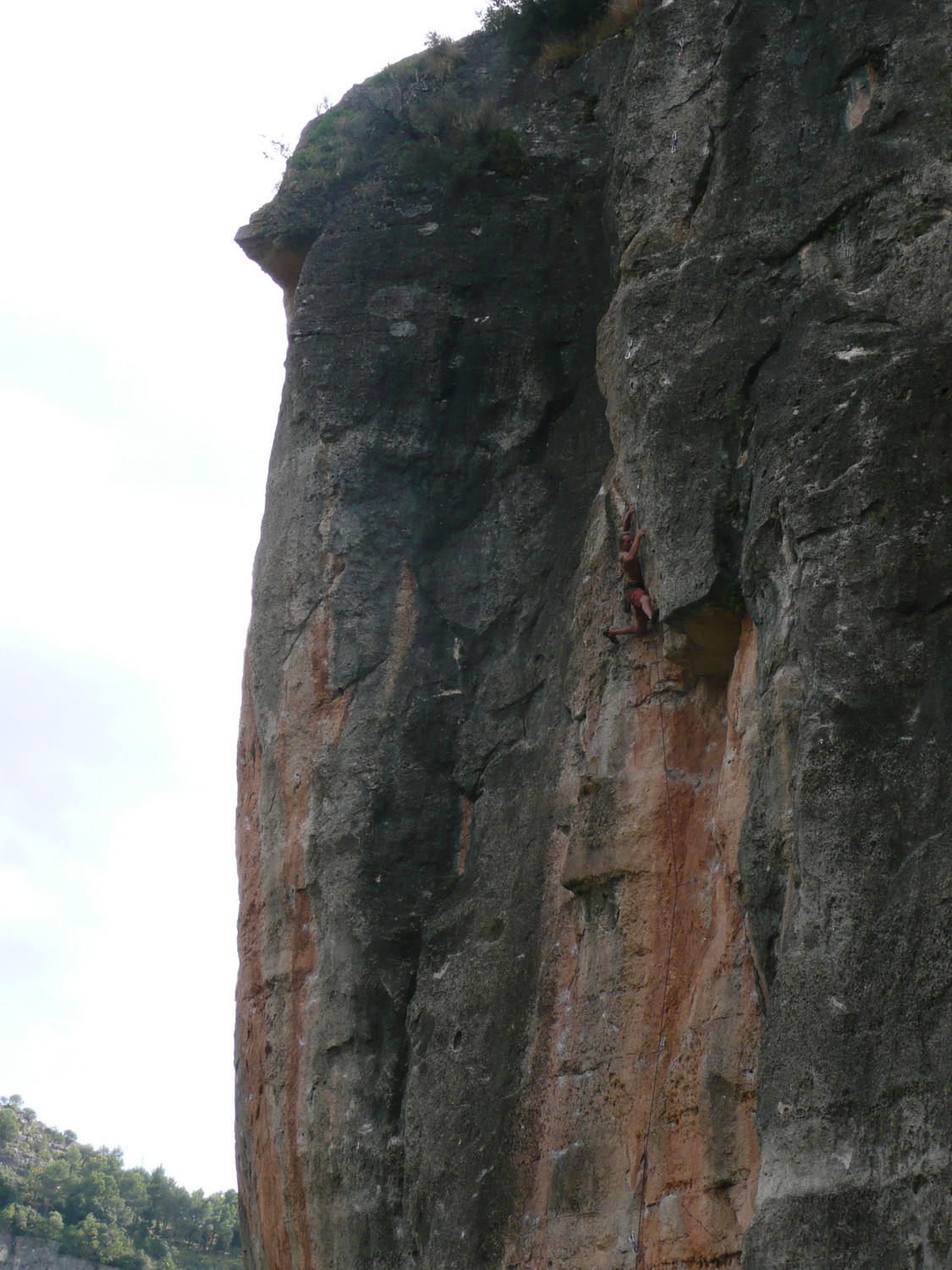 Un 7a sans nom où le crux n'est pas où on l'imagine